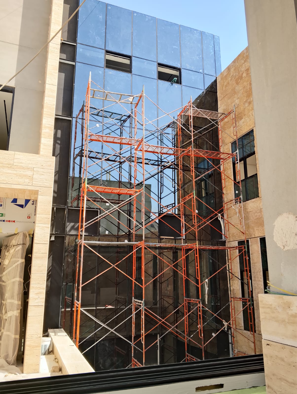 عمل تنفيذ 4